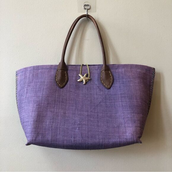 Lilly Pulitzer Tote - Picture 1 of 9